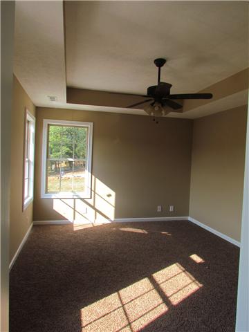 8 7 Mile Ferry Road Clarksville, TN 37040 - Photo 8 of 20 Gallery Image 8
