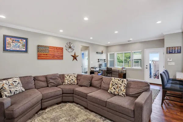 $899,000 | 2551 Avalon Drive, Sacramento, CA 95821