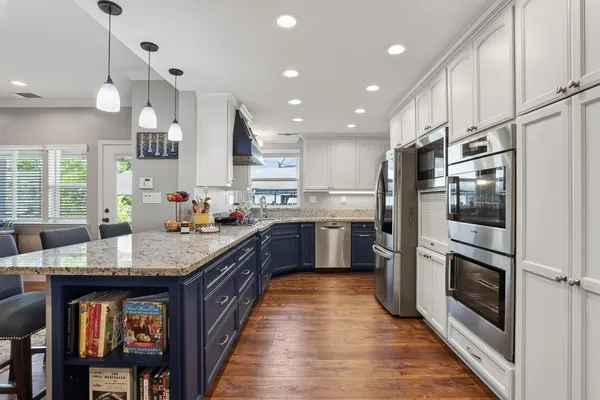 $899,000 | 2551 Avalon Drive, Sacramento, CA 95821