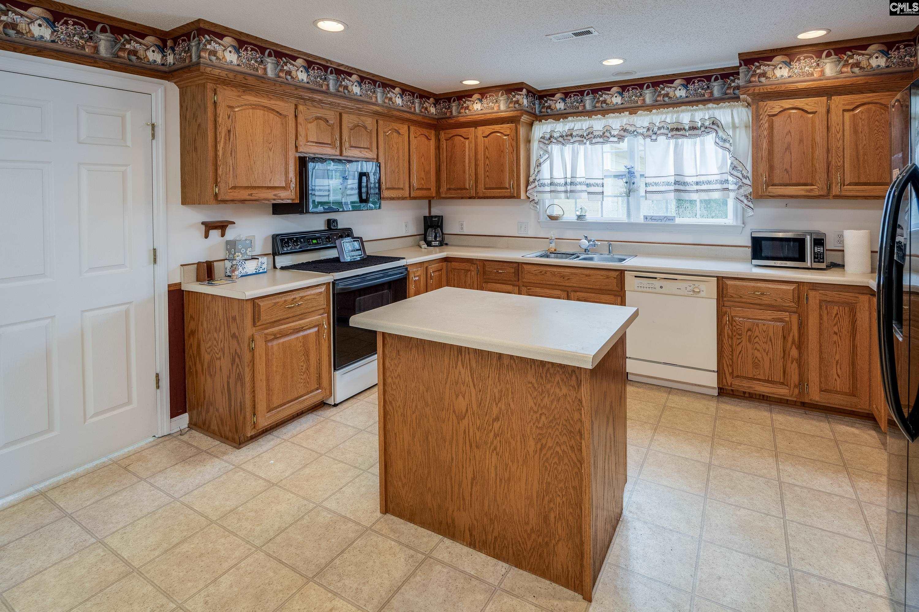 235 Sorin Circle Elloree, SC 29047 - Photo 14 of 53