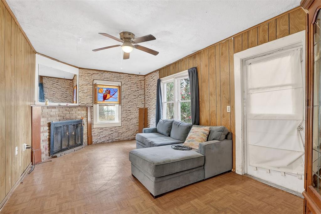 2180 Northwest 140th Street Citra, FL 32113 - Photo 4 of 17