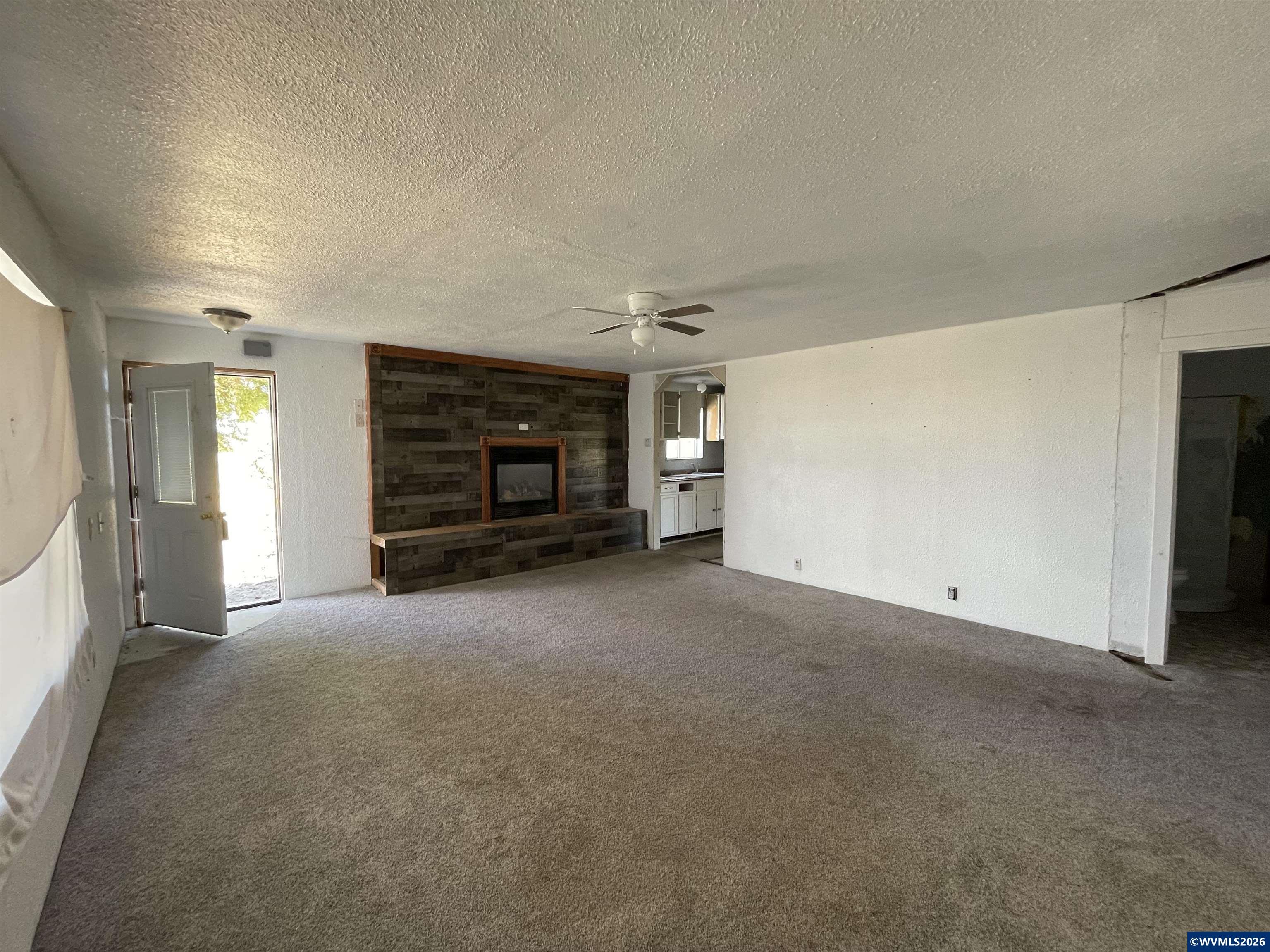 2202 Joe Wright Road Klamath Falls, OR 97603 - Photo 4 of 25
