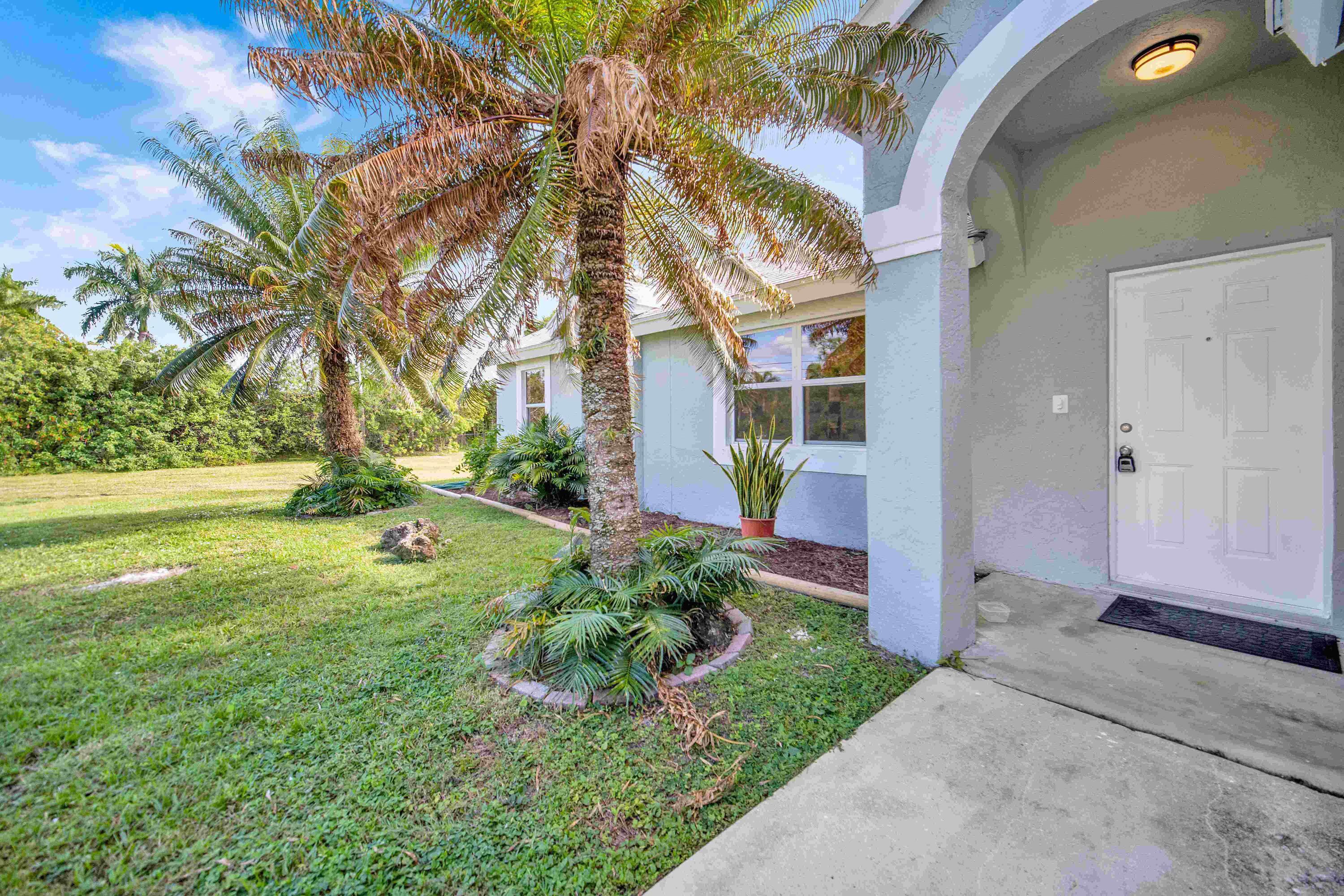 15554 76th Road North Loxahatchee, FL 33470 - Photo 3 of 22 Front Entrance