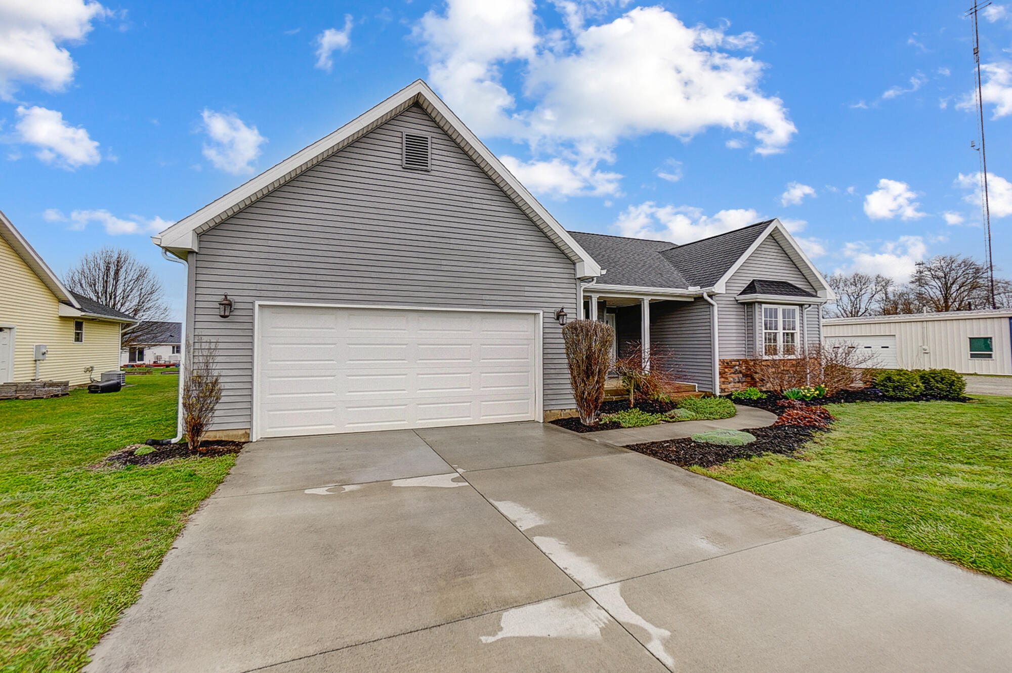 8950 Looney Road Piqua, OH 45356 - Photo 4 of 30 Gallery Image 4