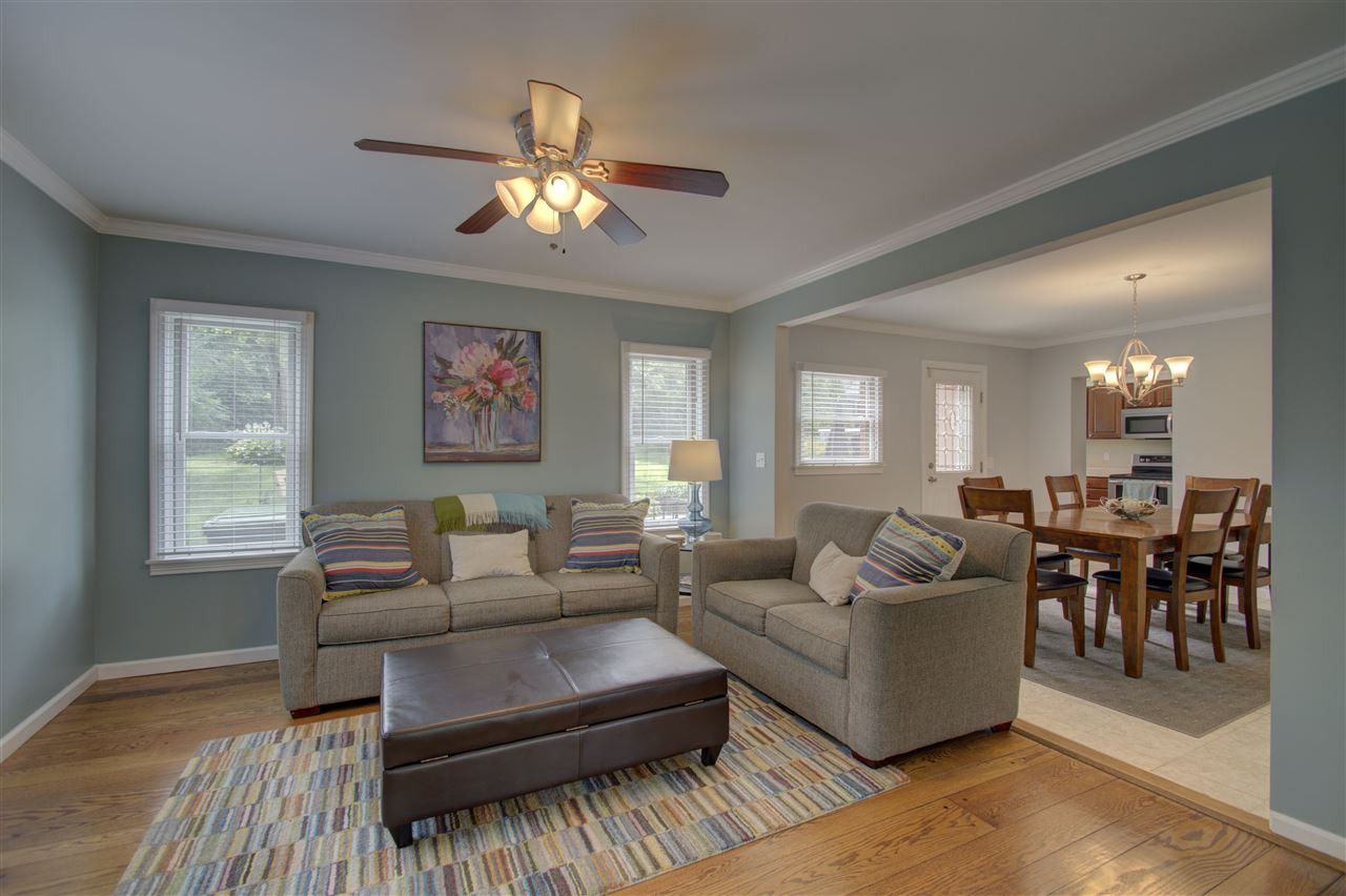 87 Pleasant Ridge Avenue Fort Mitchell, KY 41017 - Photo 5 of 22 Gallery Image 5