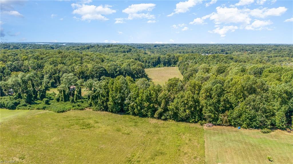 1908 Hackamore Road Greensboro, NC 27410 - Photo 5 of 7 Gallery Image 5