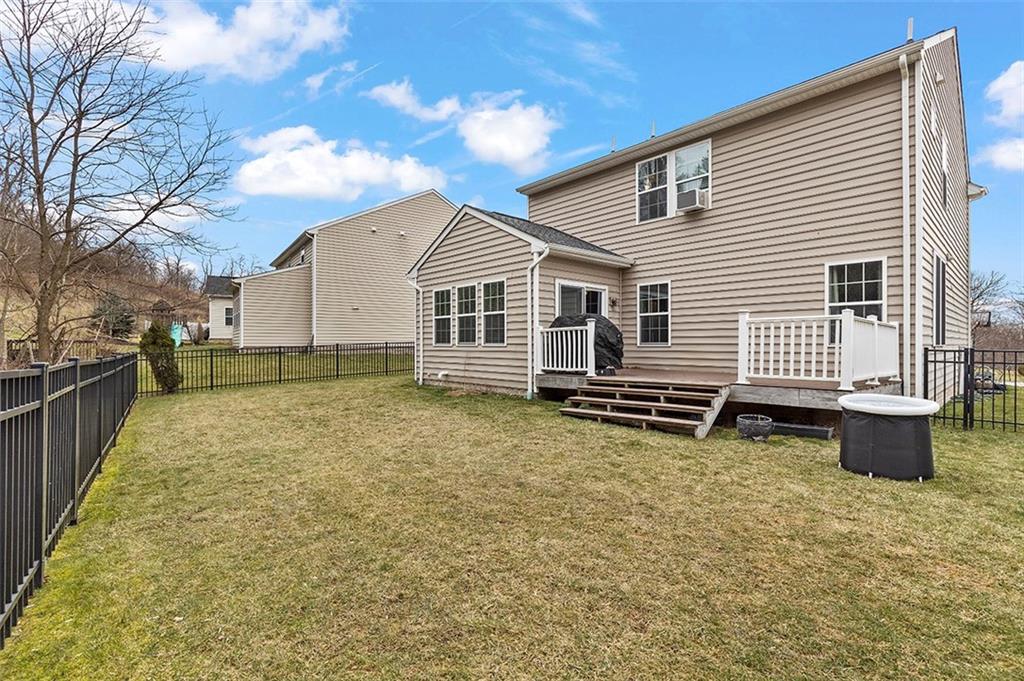 240 Long Ridge Drive Coraopolis, PA 15108 - Photo 29 of 31 Gallery Image 29