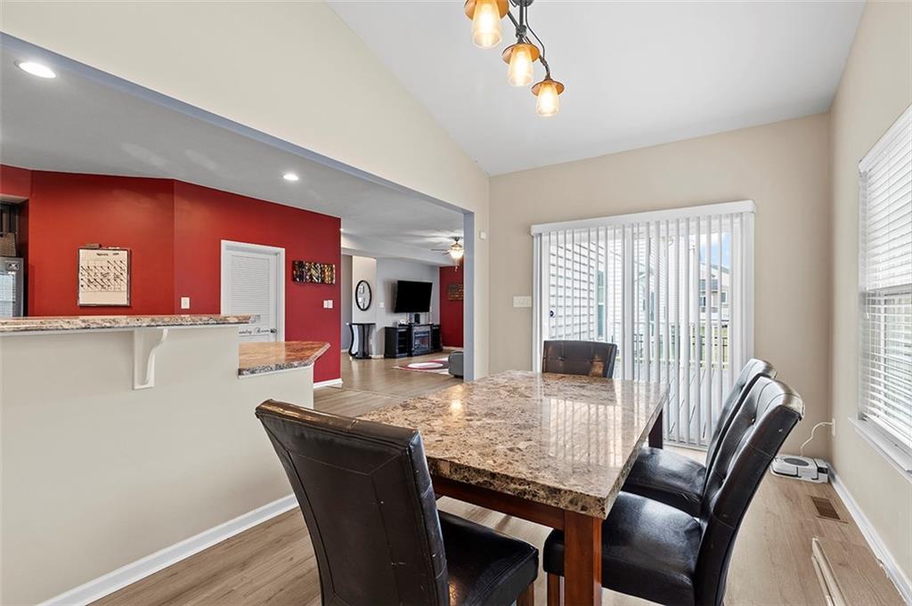 240 Long Ridge Drive Coraopolis, PA 15108 - Photo 10 of 31 Gallery Image 10