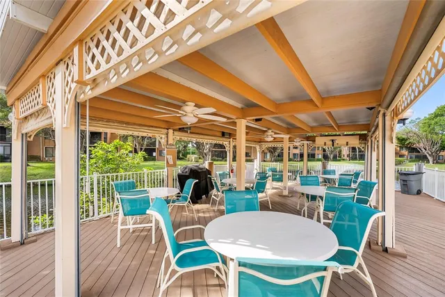 $2,400 | 11205 Green Lake Drive, Unit 204, Boynton Beach, FL 33437