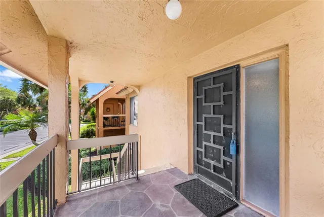 $2,400 | 11205 Green Lake Drive, Unit 204, Boynton Beach, FL 33437