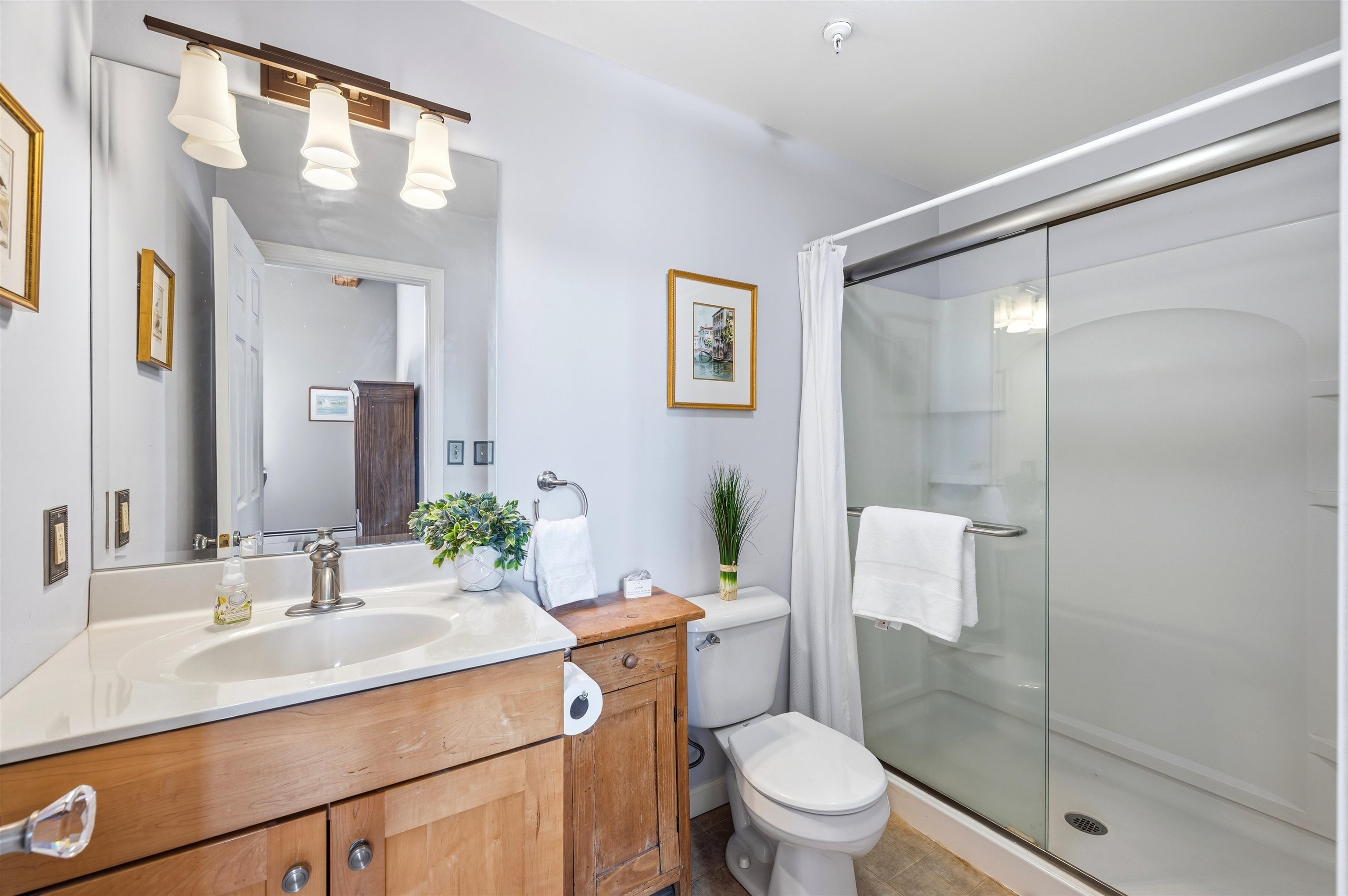 156 Front Street, Unit 206 Exeter, NH 03833 - Photo 21 of 33
