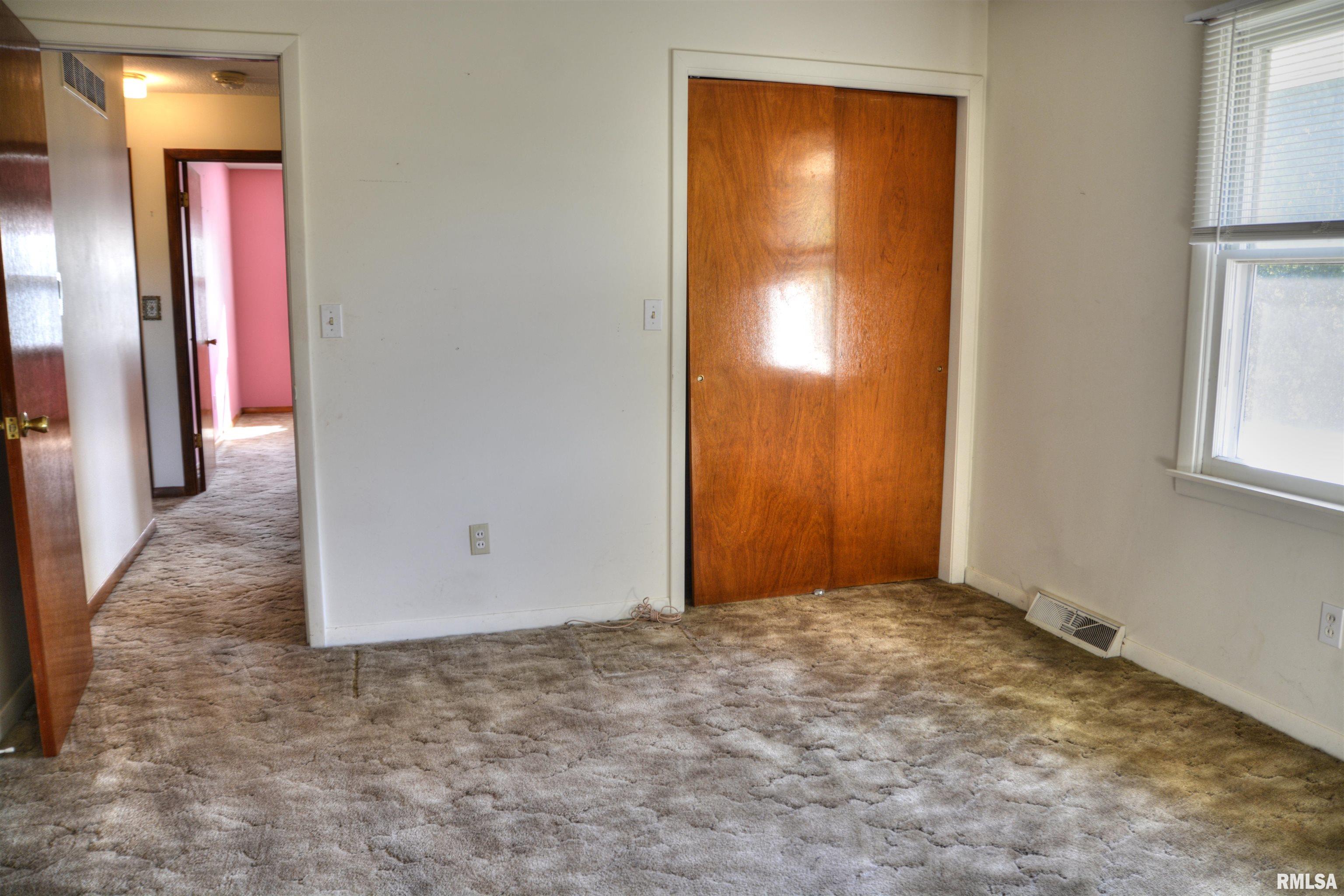 8510 North 1250th Road Macomb, IL 61455 - Photo 15 of 26