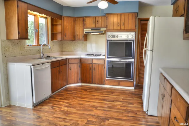 $245,000 | 8510 North 1250th Road, Macomb, IL 61455