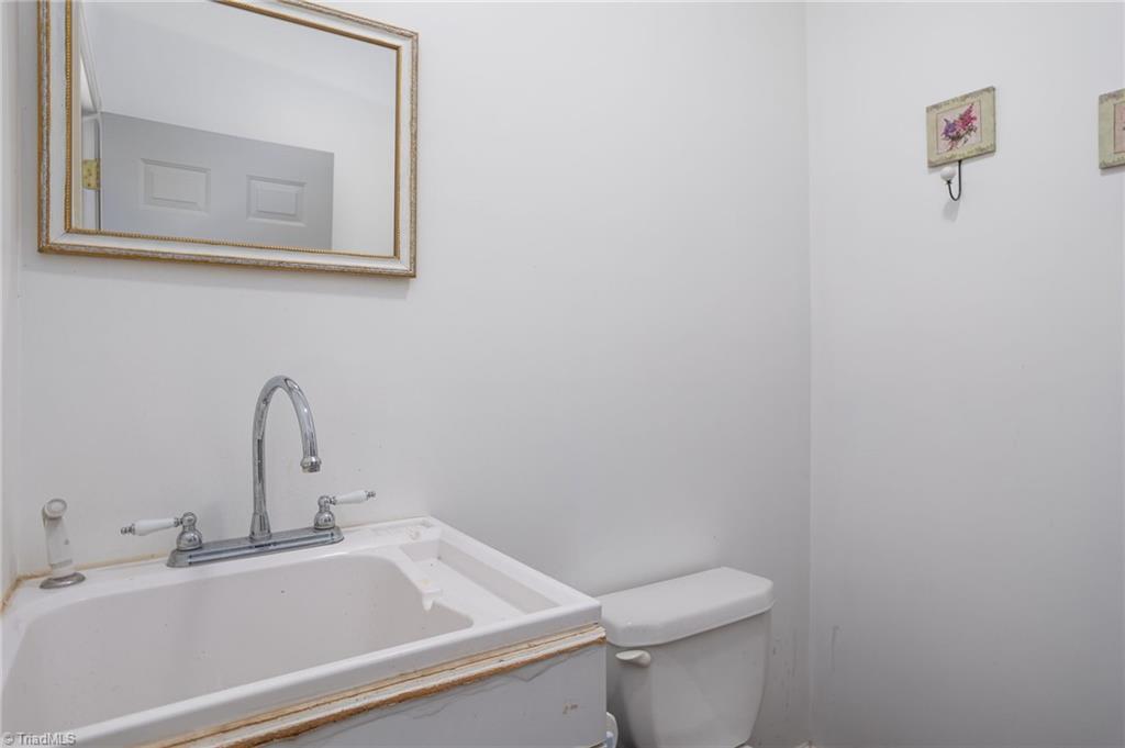 5697 Rolling Meadows Road Randleman, NC 27317 - Photo 20 of 40 Gallery Image 20
