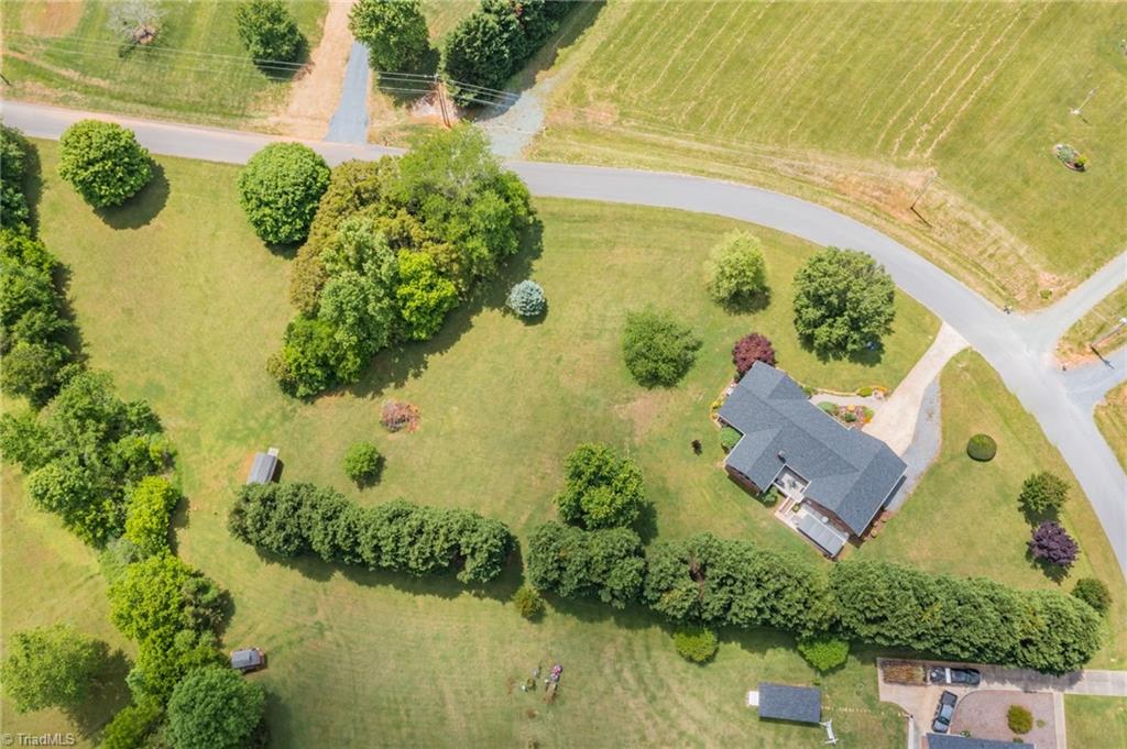 5697 Rolling Meadows Road Randleman, NC 27317 - Photo 39 of 40 Gallery Image 39