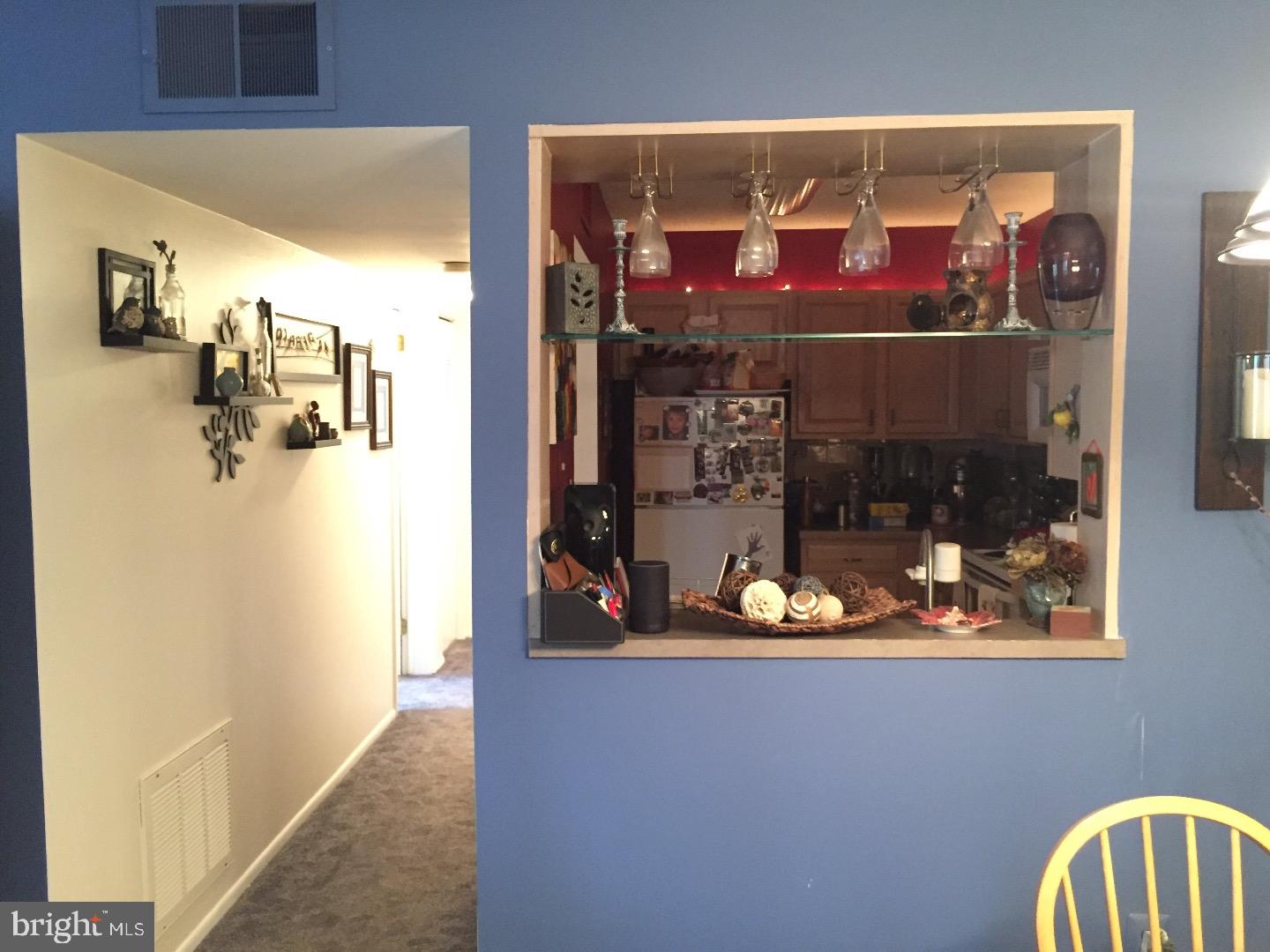 25 South Church Road, Unit 172 Maple Shade, NJ 08052 - Photo 5 of 15 Breakfast Room