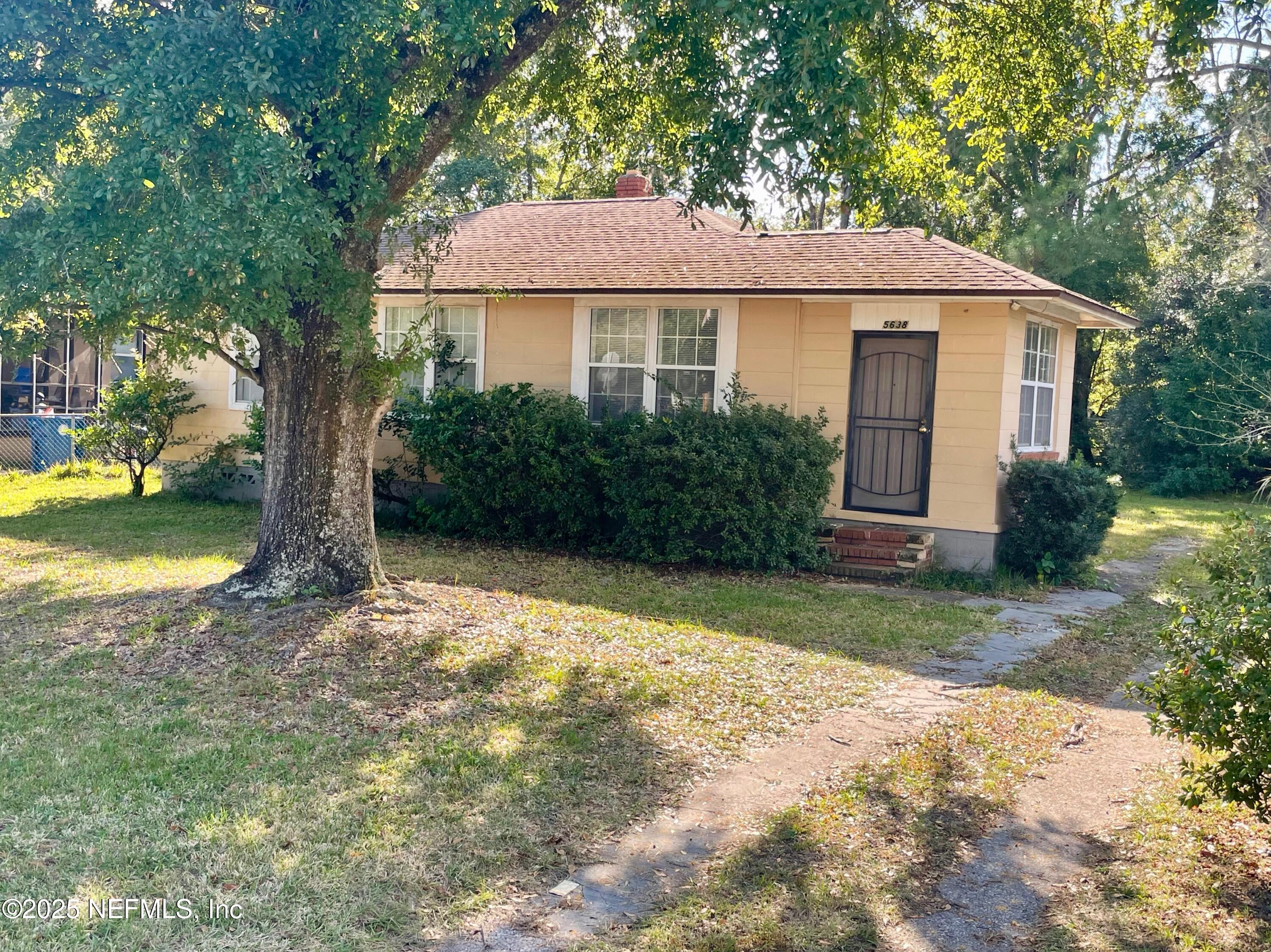 5638 Vernon Road Jacksonville, FL 32209 - Photo 2 of 23 2- front right b