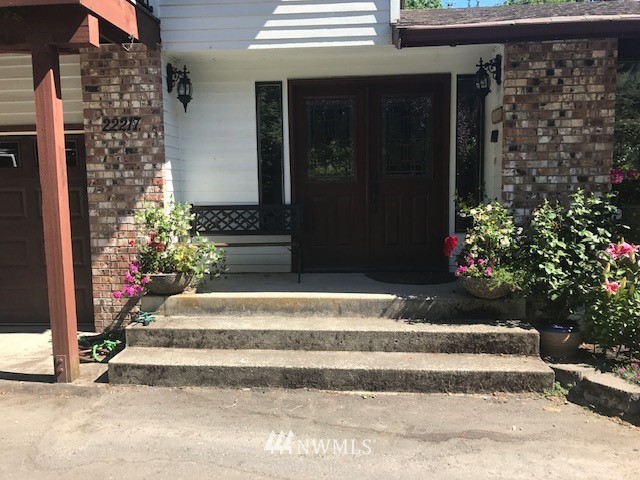22217 61st Avenue Southeast Bothell, WA 98021 - Photo 2 of 37