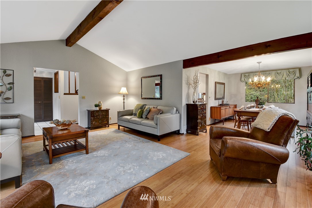 22217 61st Avenue Southeast Bothell, WA 98021 - Photo 7 of 37