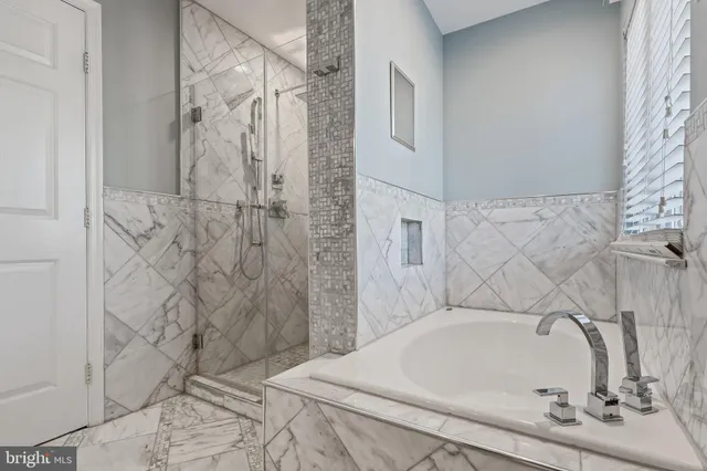 $3,700 | 43112 Demerrit Street, Chantilly, VA 20152