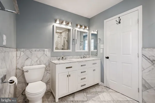 $3,700 | 43112 Demerrit Street, Chantilly, VA 20152