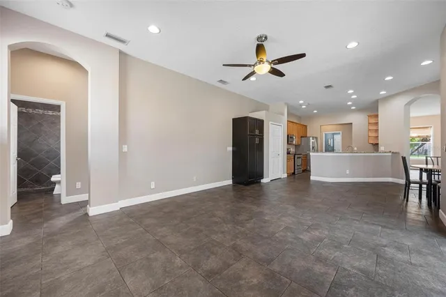 $3,000 | 6105 47th Street East, Bradenton, FL 34203