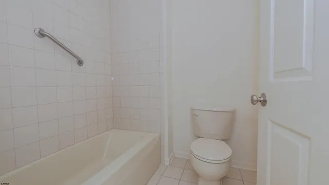 $3,500 | 4 Chelsea Court, Unit 4, Atlantic City, NJ 08401