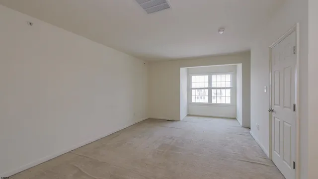 $3,500 | 4 Chelsea Court, Unit 4, Atlantic City, NJ 08401