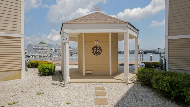 $3,500 | 4 Chelsea Court, Unit 4, Atlantic City, NJ 08401