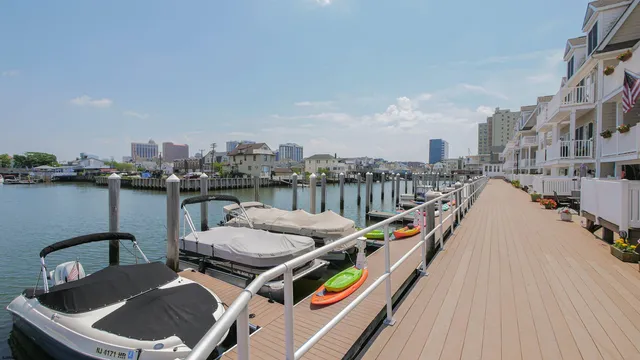 $3,500 | 4 Chelsea Court, Unit 4, Atlantic City, NJ 08401