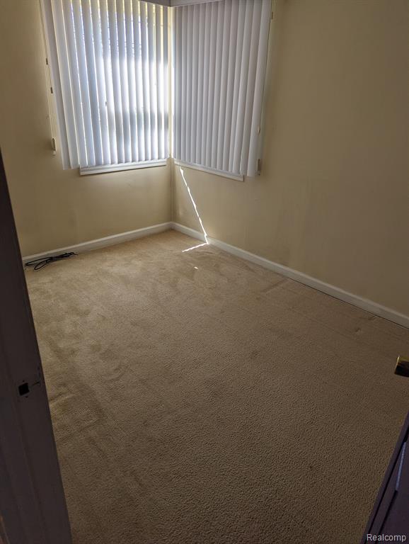 27525 Avondale Street Inkster, MI 48141 - Photo 6 of 13
