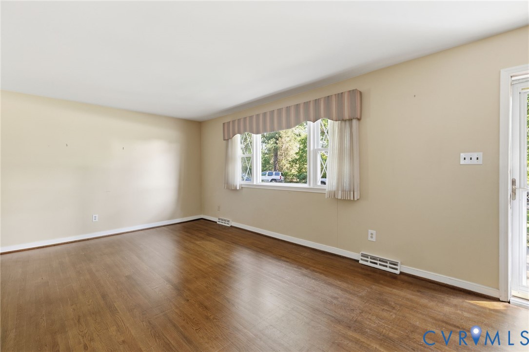 8001 Moorefield Road Henrico, VA 23229 - Photo 4 of 30 Gallery Image 4