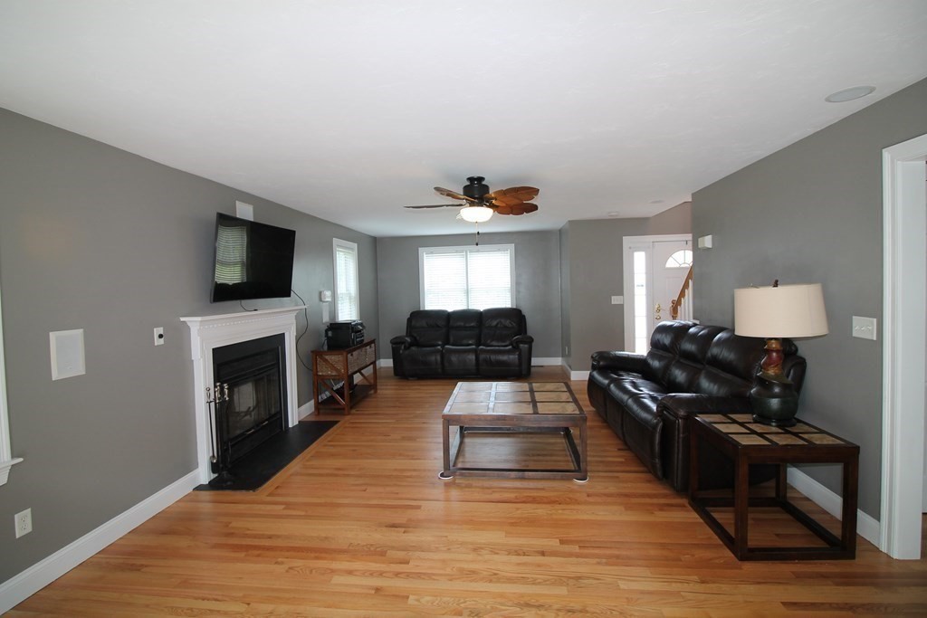 63 Middleboro Road Freetown, MA 02717 - Photo 16 of 41
