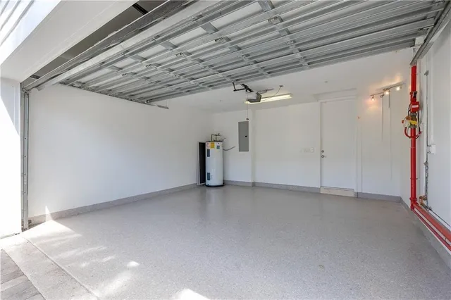 $6,900 | 302 Northeast 8th Avenue, Fort Lauderdale, FL 33301