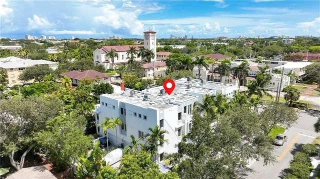 $6,900 | 302 Northeast 8th Avenue, Fort Lauderdale, FL 33301