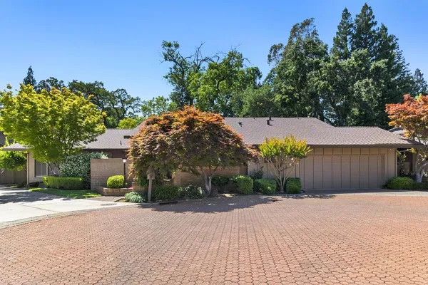 $699,950 | 2800 Calle Vista Way, Sacramento, CA 95821
