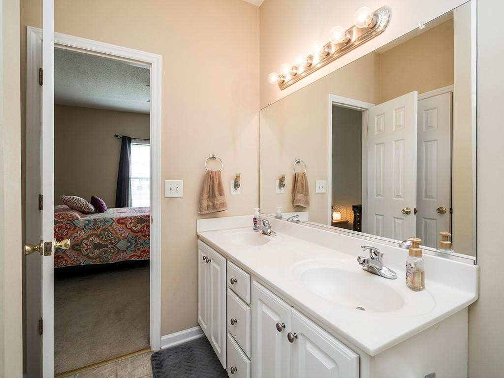 1435 Crawford Road Graham, NC 27253 - Photo 18 of 29 Gallery Image 18