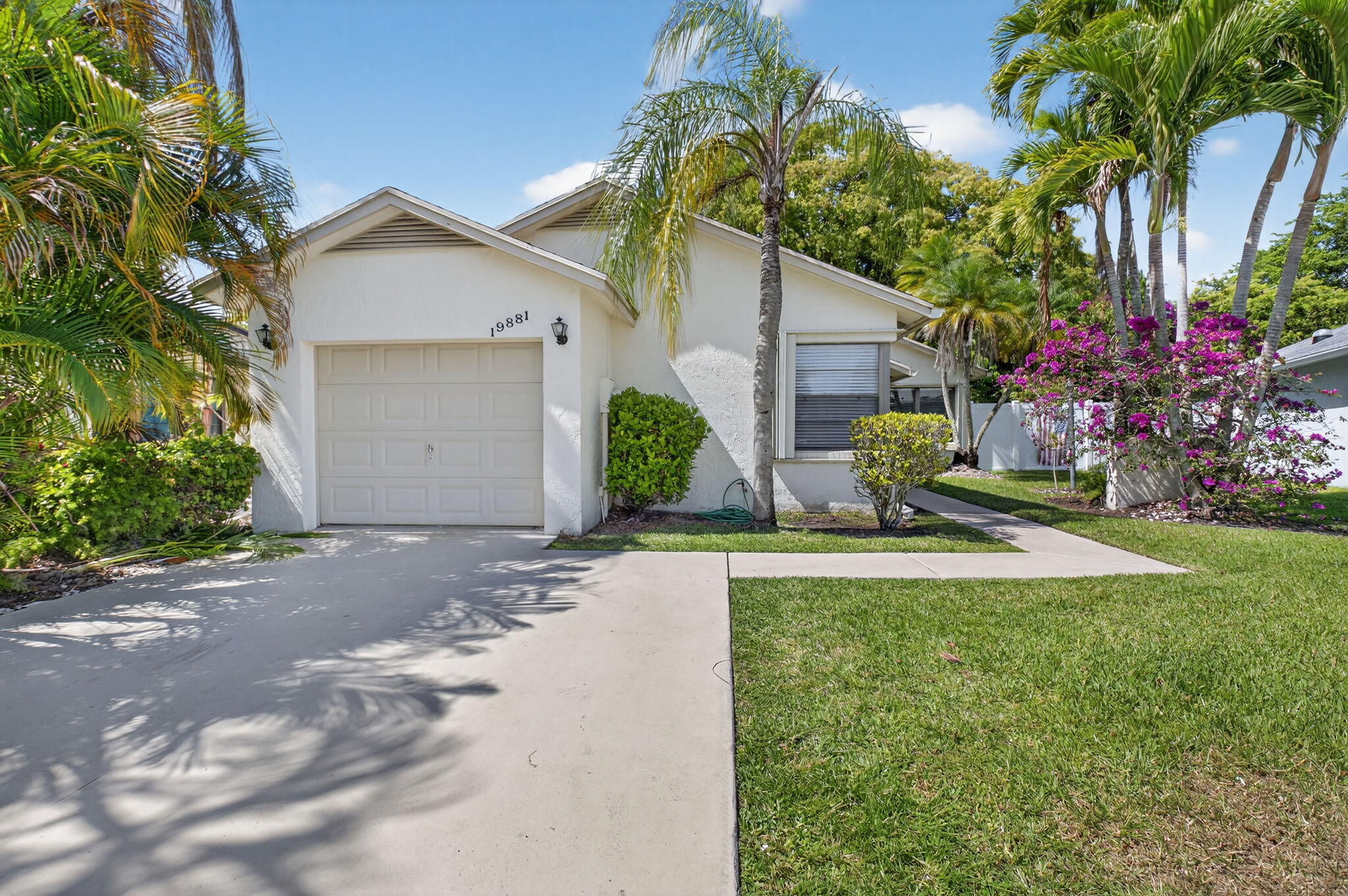 19881 Villa Medici Place Boca Raton, FL 33434 - Photo 1 of 37 Front View