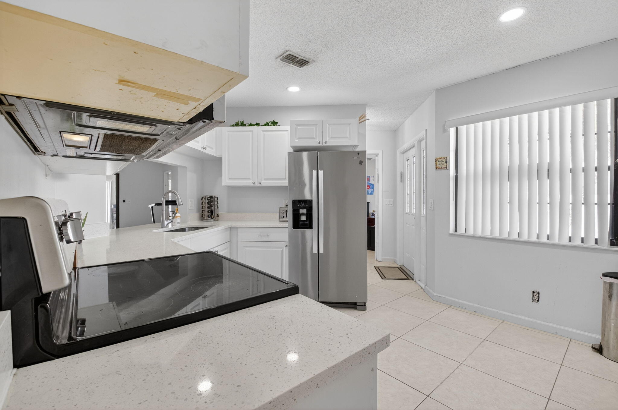 19881 Villa Medici Place Boca Raton, FL 33434 - Photo 12 of 37 15-web-or-mls-DSC_0431