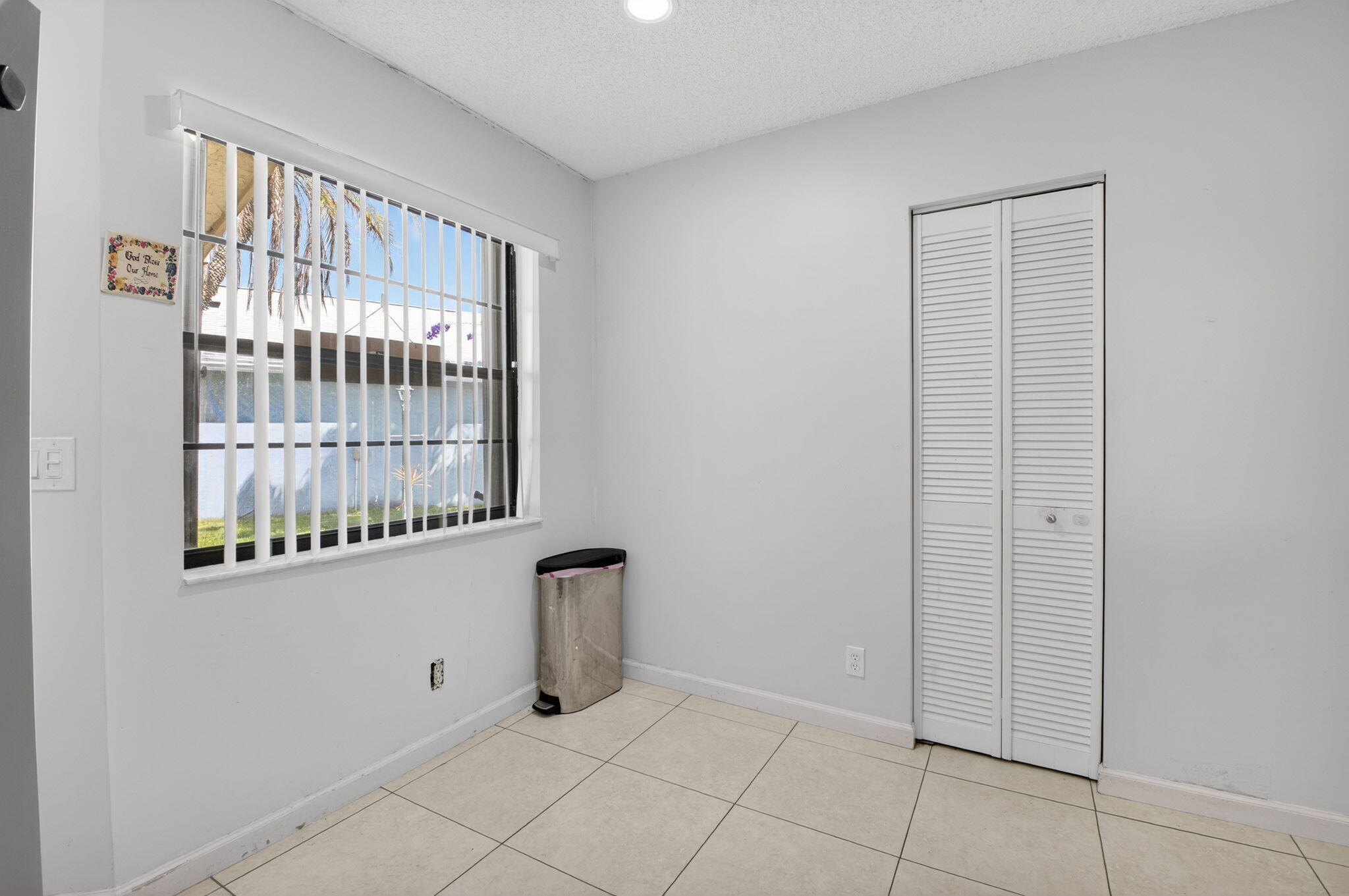 19881 Villa Medici Place Boca Raton, FL 33434 - Photo 16 of 37 19-web-or-mls-DSC_0452