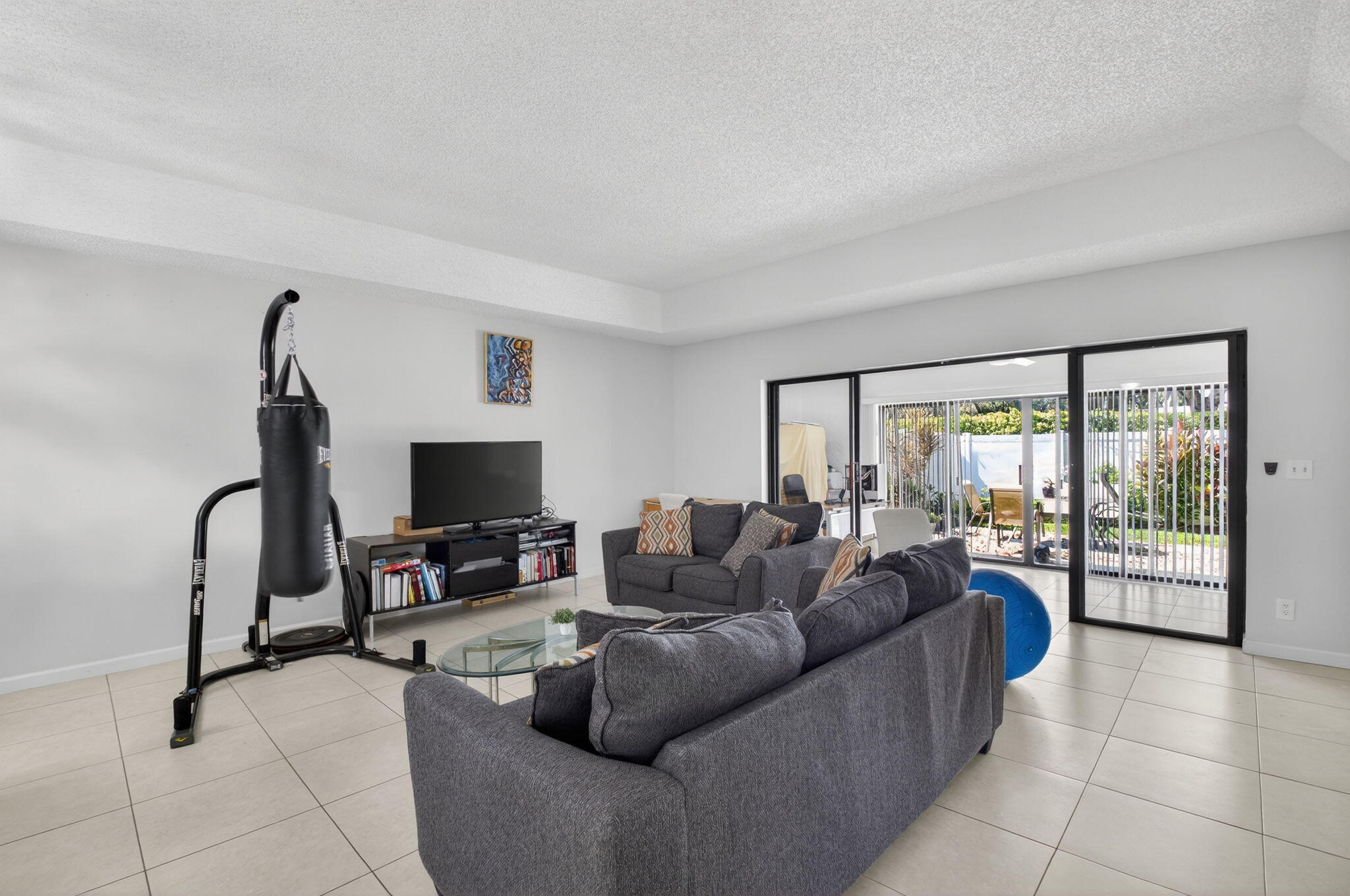 19881 Villa Medici Place Boca Raton, FL 33434 - Photo 9 of 37 9-web-or-mls-DSC_0402