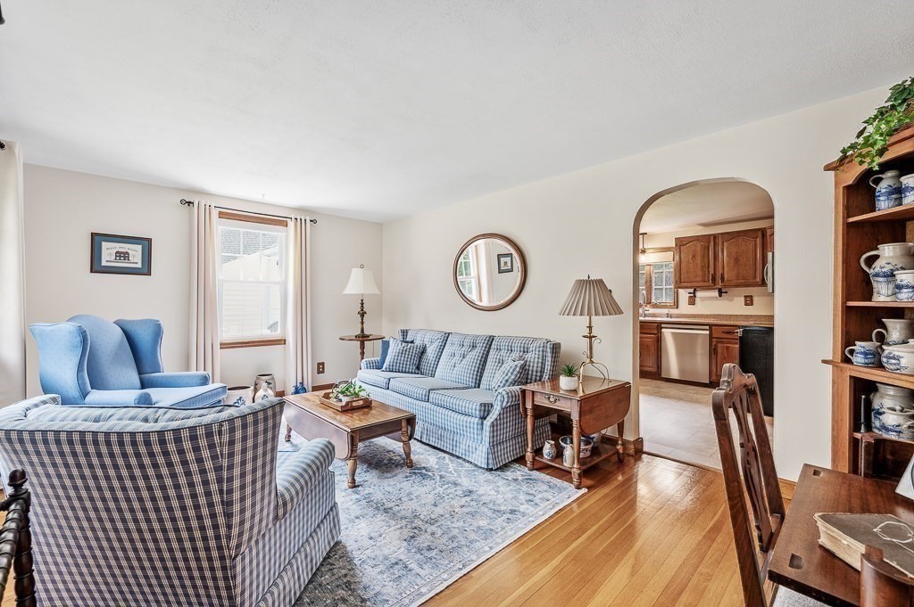 11 8 Lots Road Sutton, MA 01590 - Photo 14 of 39