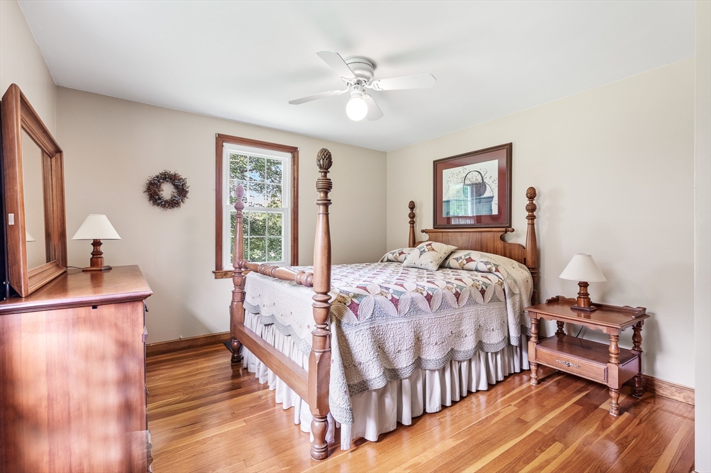 11 8 Lots Road Sutton, MA 01590 - Photo 20 of 39