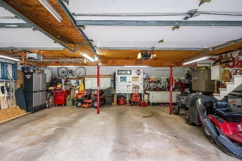 11 8 Lots Road Sutton, MA 01590 - Photo 28 of 39