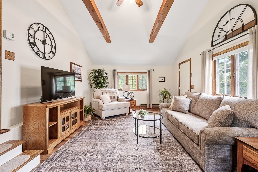 11 8 Lots Road Sutton, MA 01590 - Photo 5 of 39