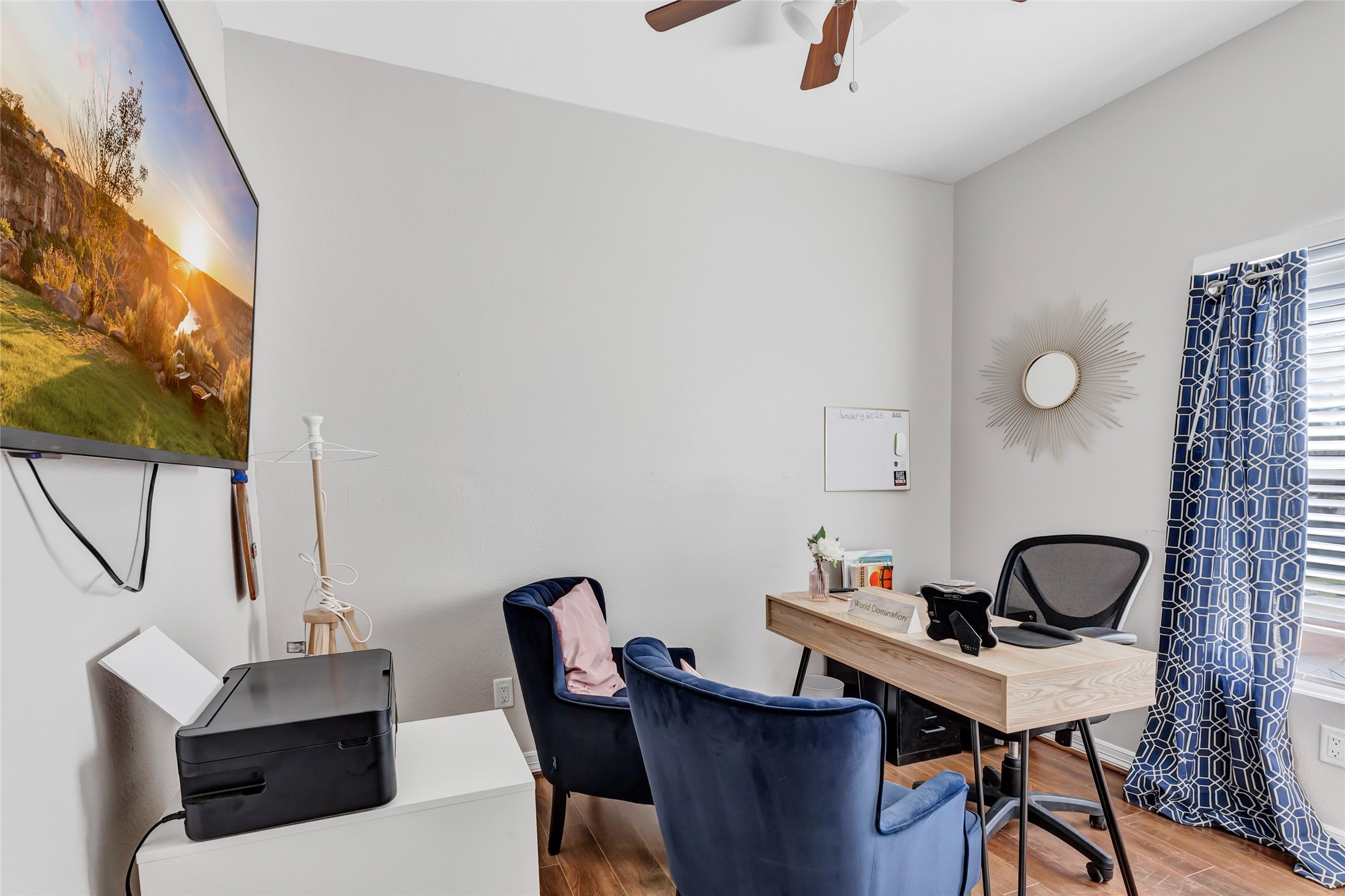 109 North Super Street Houston, TX 77011 - Photo 13 of 28 Bedroom or office space