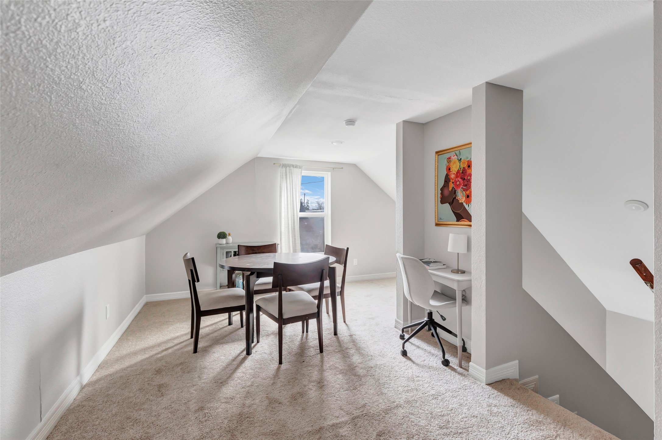 109 North Super Street Houston, TX 77011 - Photo 20 of 28 Another living area or gameroom