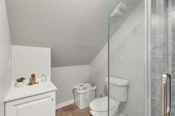 $415,000 | 109 North Super Street, Houston, TX 77011