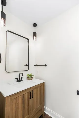 $510,000 | 20513 Lowemont Road, Easton, KS 66020