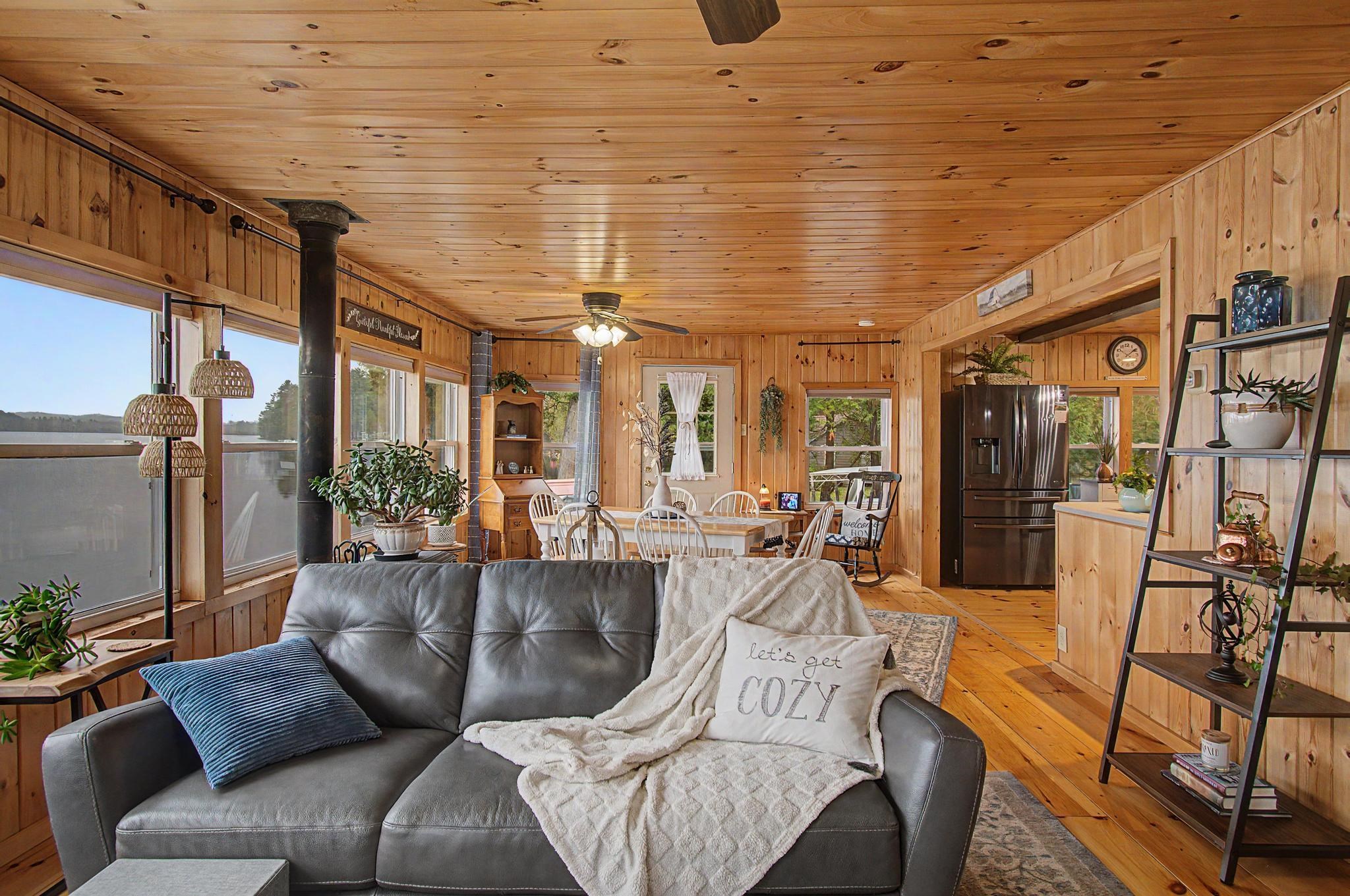 326 Mullen Shore Road Franklin, VT 05457 - Photo 12 of 60